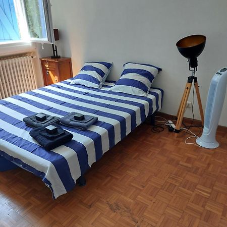 Chambre Dans Villa Marseilles Buitenkant foto